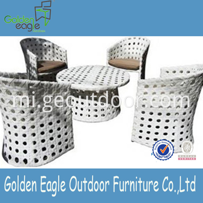 PE Wicker Outdoor Dining Furniture